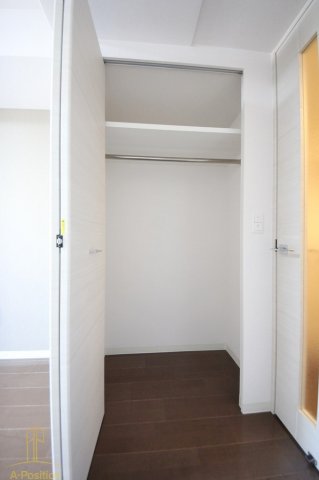 収納　プライムアーバン御堂筋本町