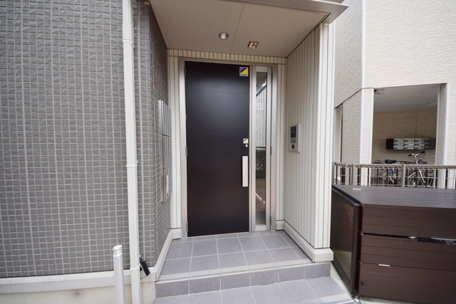 エントランス　～おかえりなさいませ～