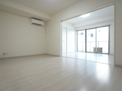 居室・リビング　おしゃれな居間です