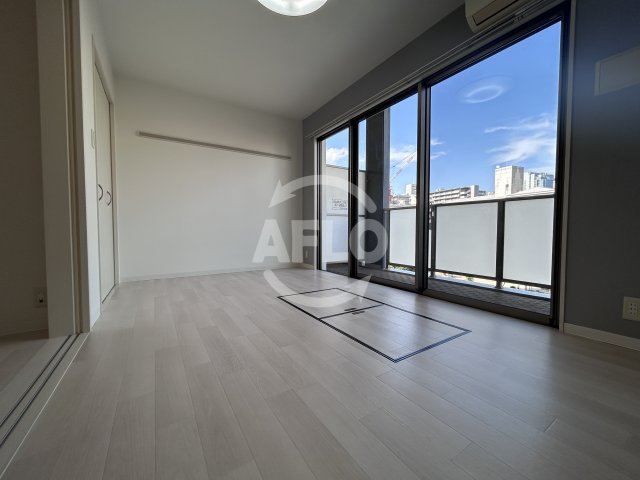 居室・リビング　Dolce Vita 新大阪　洋室