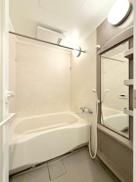 バス・シャワールーム　きれいなお風呂です