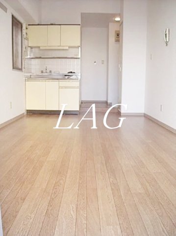 居室・リビング　洋室のお部屋です。（同仕様）