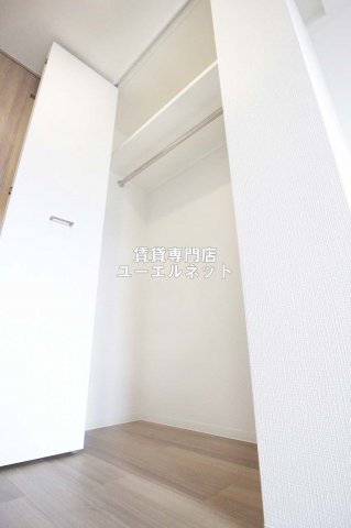 収納　クローゼット付きでお部屋もスッキリ♪