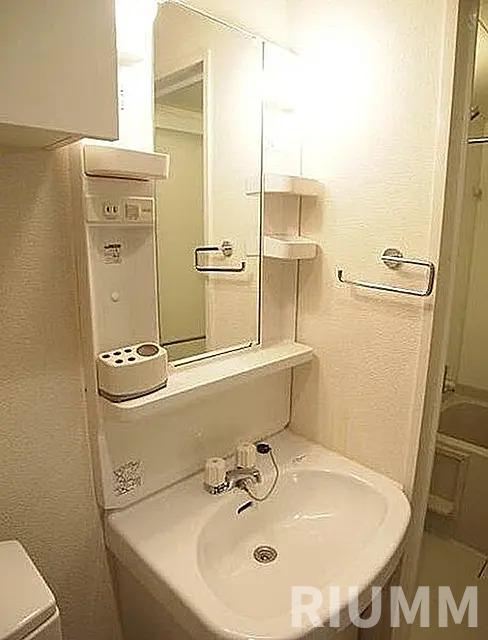 洗面設備　参考写真