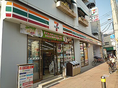 コンビニ　セブンイレブン 世田谷南烏山5丁目店（コンビニ）まで212m