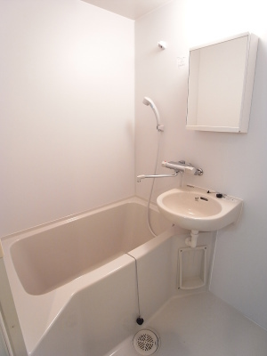 バス・シャワールーム　きれいなお風呂です
