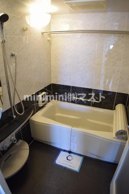 バス・シャワールーム　別部屋参考写真