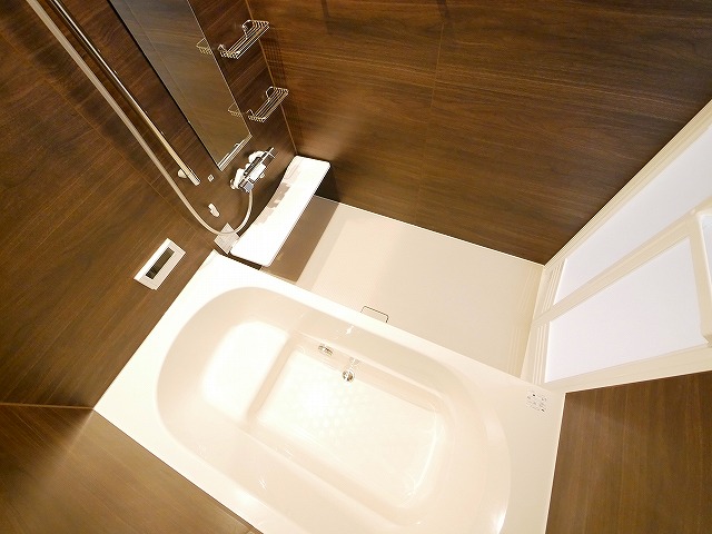 バス・シャワールーム　お風呂で日々の疲れを落としましょう