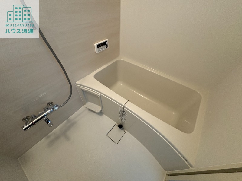 バス・シャワールーム　※同タイプ別号室のお写真です