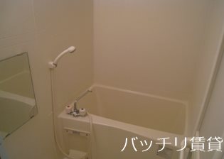 バス・シャワールーム　※同型タイプ写真の為、現状優先。初期費用分割可能