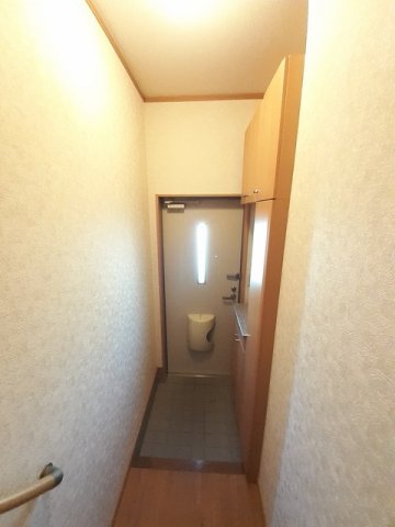 玄関　シューズボックス付きの玄関です★
