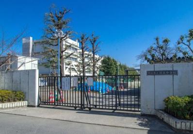 中学校　昭島市立清泉中学校（中学校）まで761m
