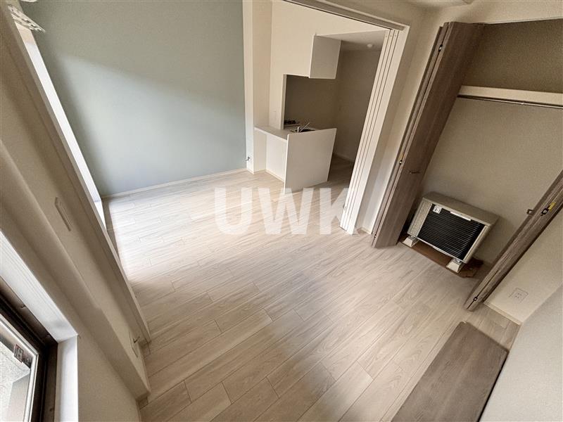 バルコニー　※同シリーズの参考画像です