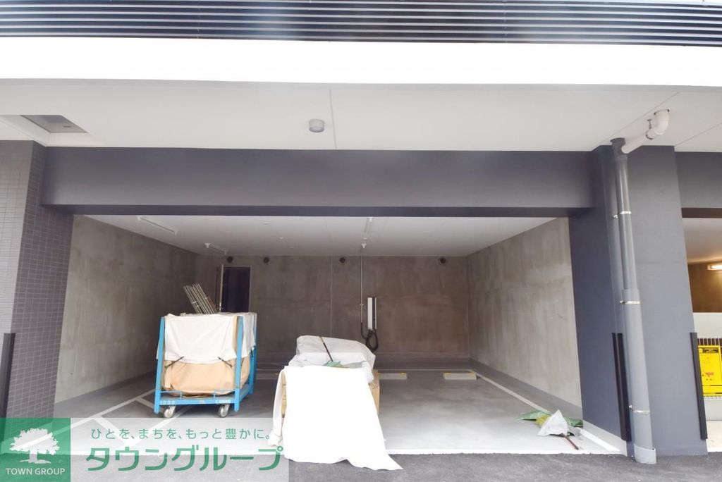 駐車場　駐車場