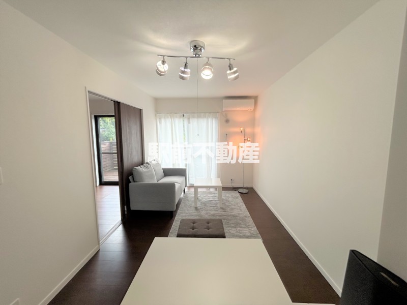 居室・リビング　家具は付いていません。