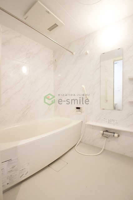 バス・シャワールーム　きれいなお風呂です