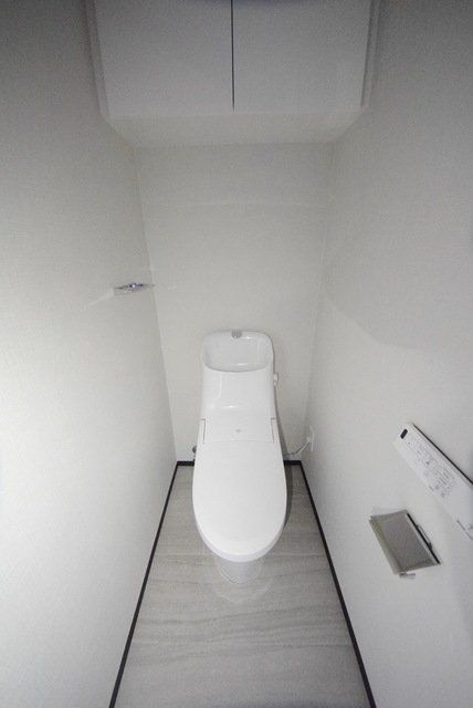 トイレ　シンプルなトイレ！