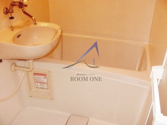 バス・シャワールーム　お風呂です。