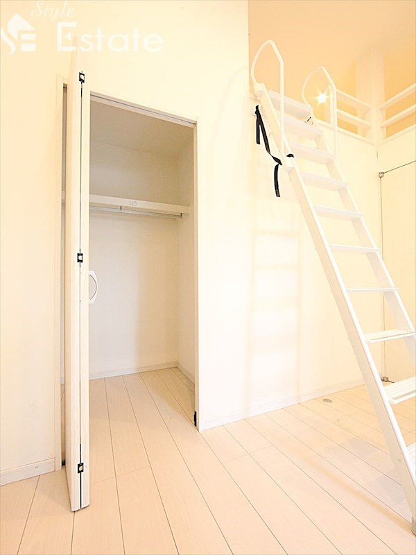 収納　クローゼット