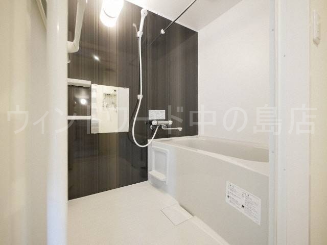 バス・シャワールーム　詳細は、ウィンドワード中の島店までご相談下さい。