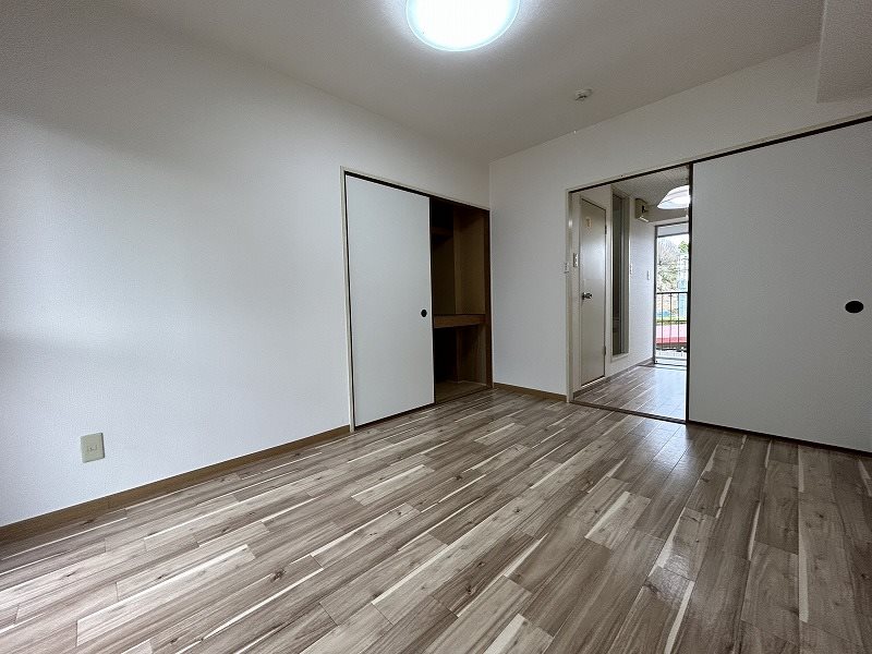 その他部屋・スペース　居住中の為別部屋写真使用