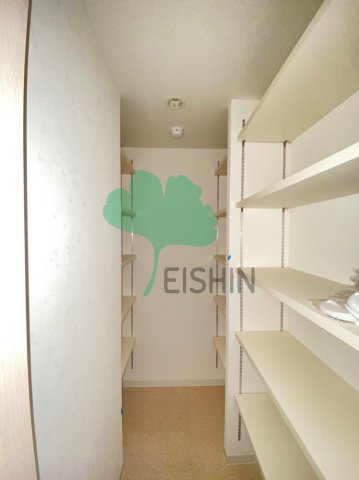 玄関　下駄箱もしっかりついてます！