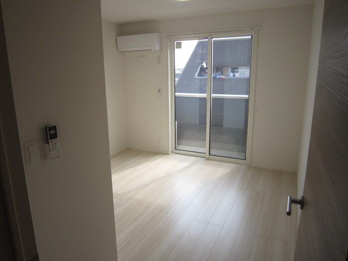 その他部屋・スペース　ゆったりした洋室です