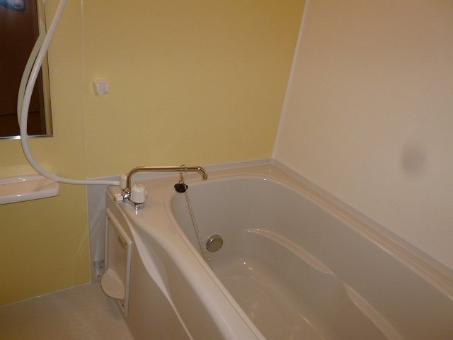 バス・シャワールーム　きれいなお風呂です