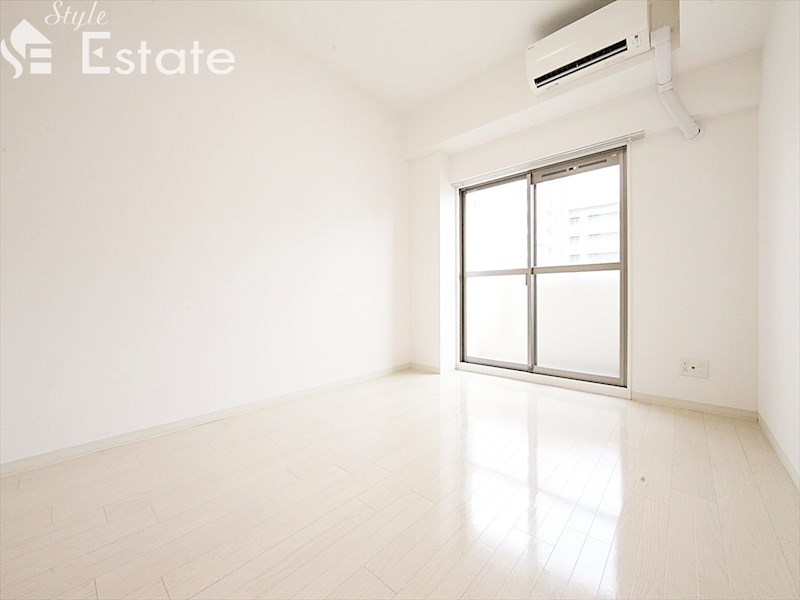 居室・リビング　内装