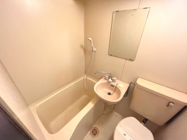 バス・シャワールーム　参考写真（別号室）