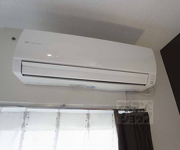 その他設備　エアコン装備