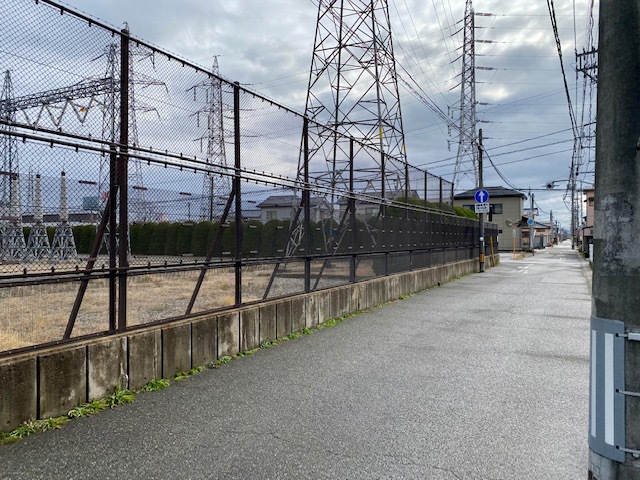 その他　前面道路（その他）まで0m