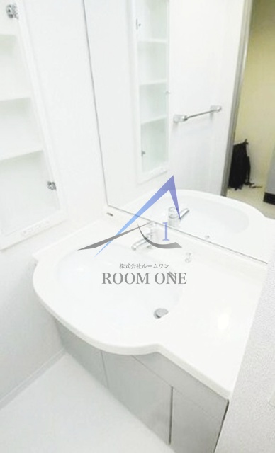 洗面設備　洗面台です。