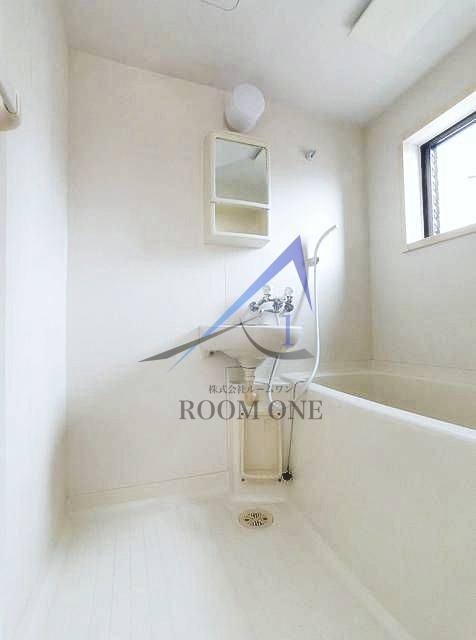 バス・シャワールーム　お風呂です。