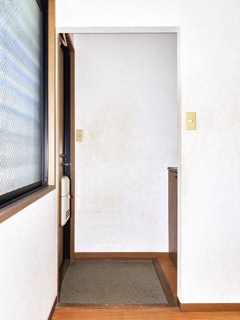 玄関　シューズボックスあります