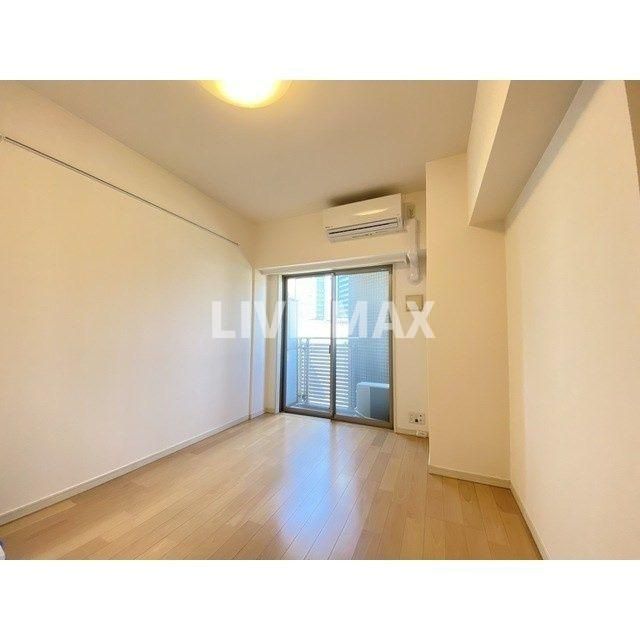 居室・リビング　別号室参考写真