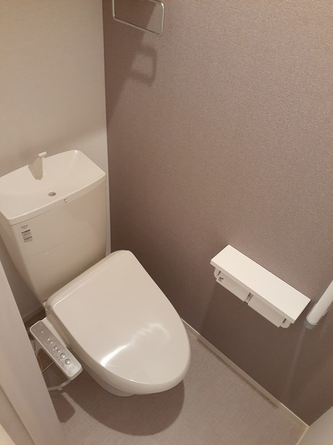 トイレ　シンプルなトイレ！