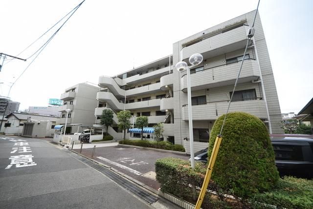 建物外観　閑静な住宅街