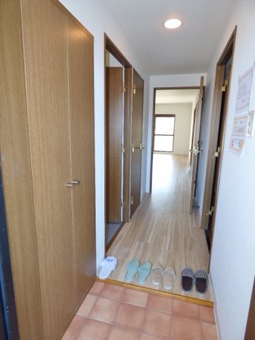 ニューリバティ藤田の玄関写真