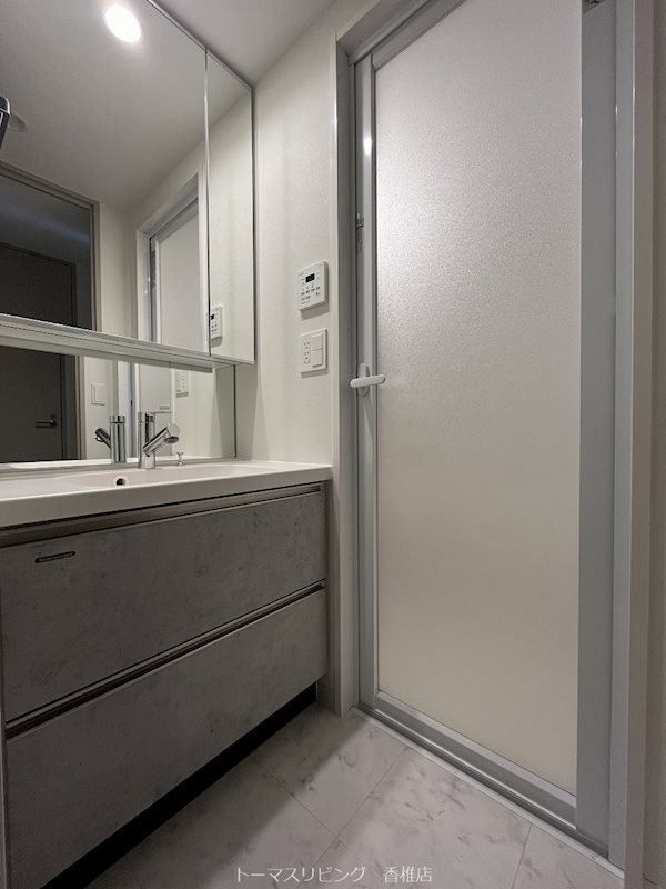 洗面設備　同物件の別号室