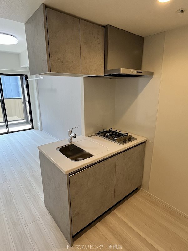 キッチン　同物件の別号室