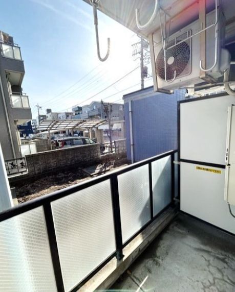 バルコニー　バルコニー