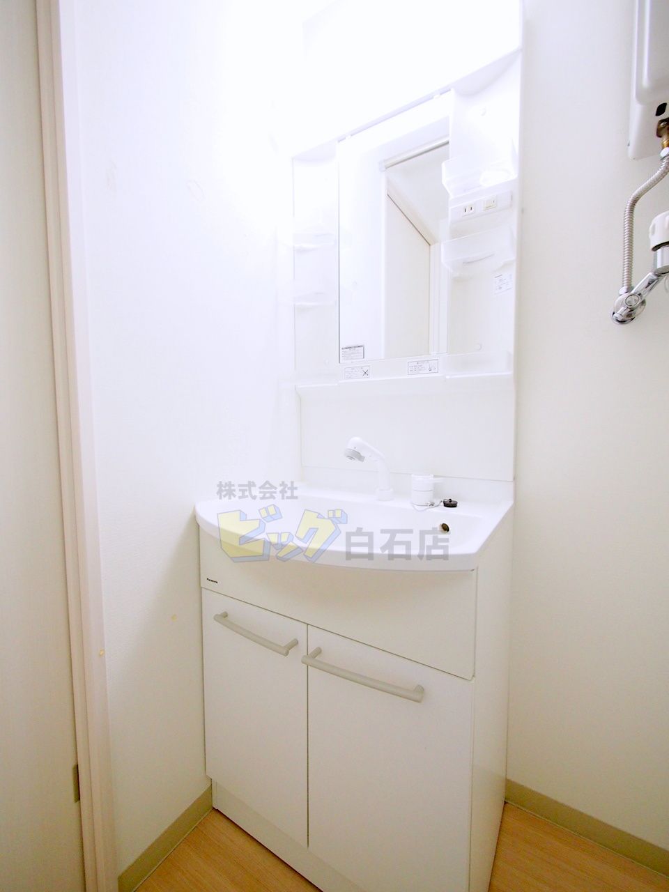 洗面設備　シャンプードレッサー完備しています♪