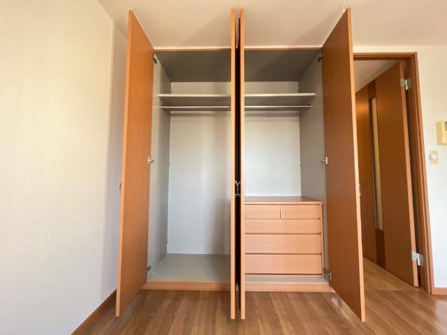 収納　クローゼット