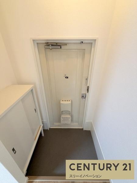 玄関　★玄関広々★