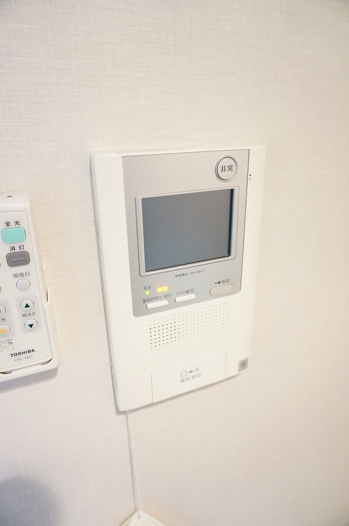 セキュリティ　TVモニター付インターフォン