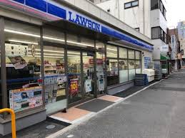 コンビニ　ローソン新宿曙橋店（コンビニ）まで114m