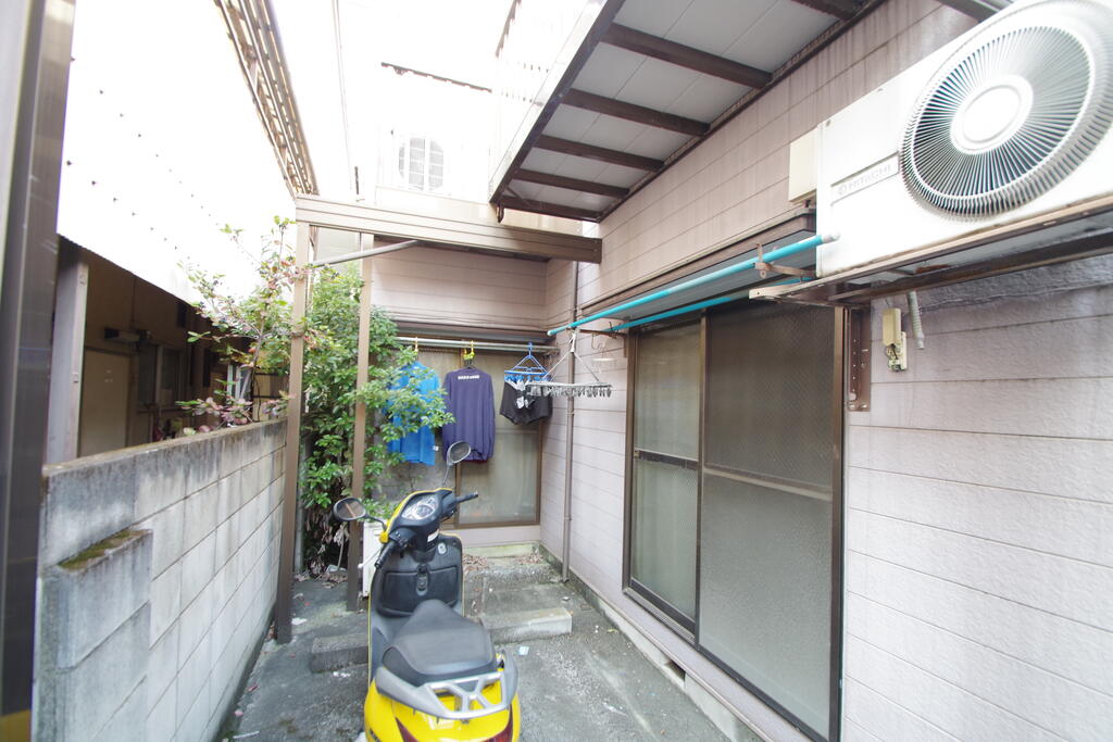 その他設備　物干し場
