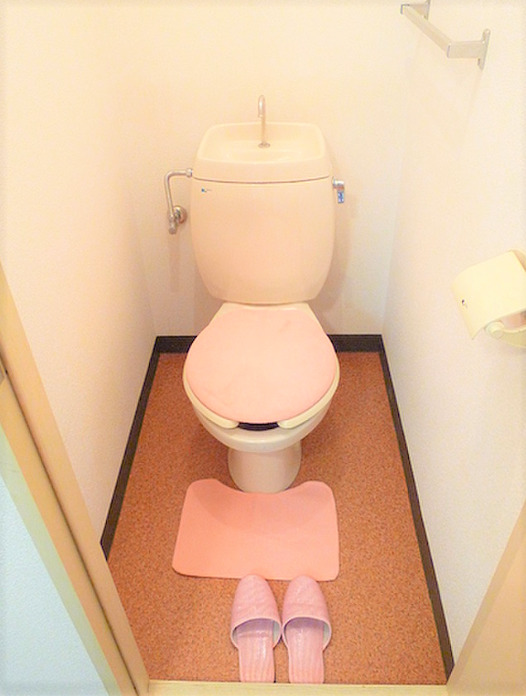 トイレ　シンプルで使いやすいトイレです