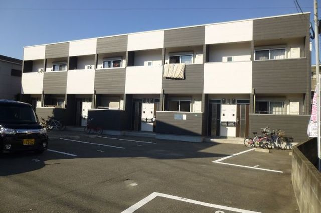 駐車場　外観